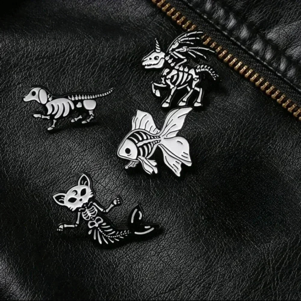 4 piece set black skull Gothic Style fish dog enamel pin brooch charm purse bag